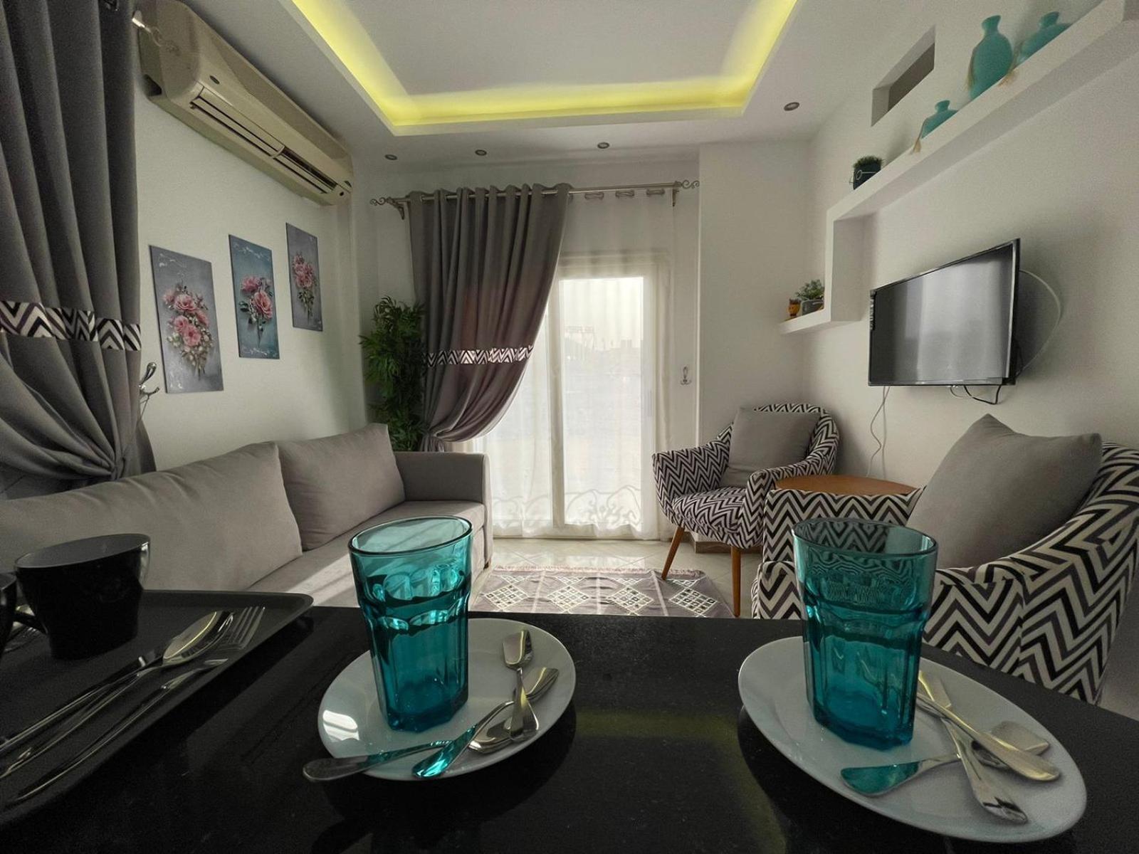 Appartement في قلب الجديدة تطل على شارع التسعين الشمالي Le Caire