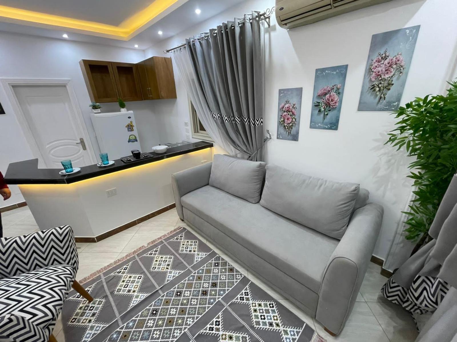 Appartement في قلب الجديدة تطل على شارع التسعين الشمالي Le Caire